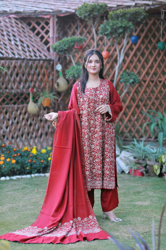 3 Piece - Red Embroidered Pashmina Suit